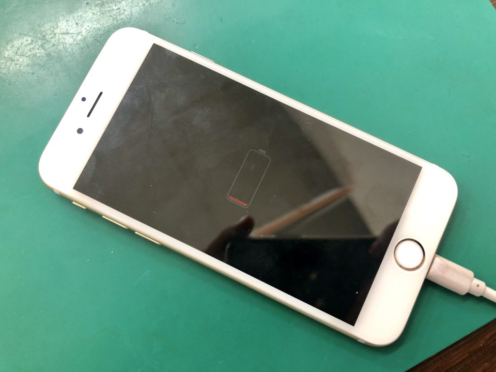 iPhone6 バッテリー　修理　草加市　電池交換